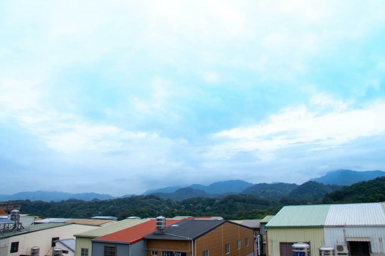 Tung Shiang Homestay Sanyi Exteriér fotografie